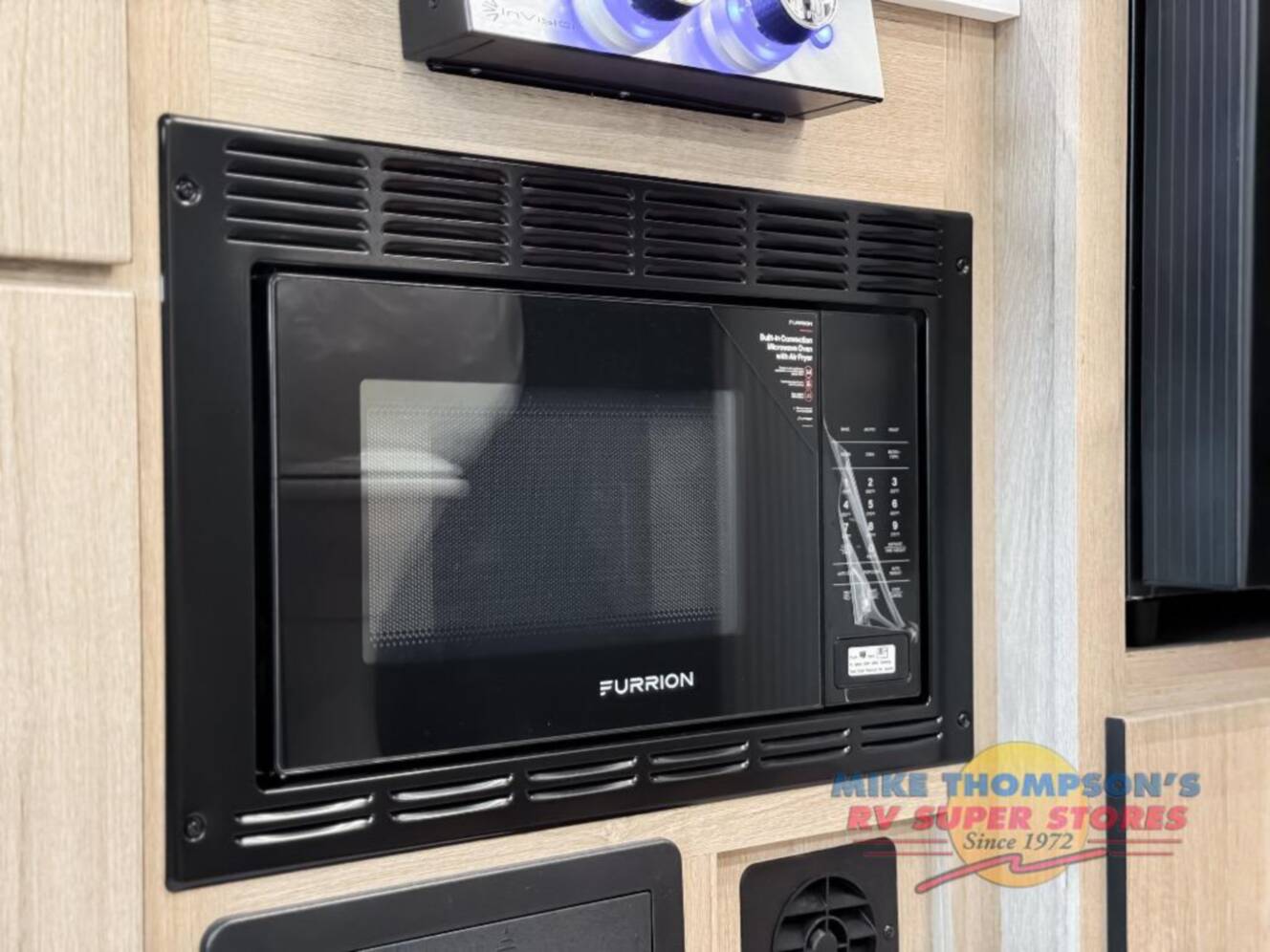 A photo of this 2026 Grand Design Lineage Series M 25TK