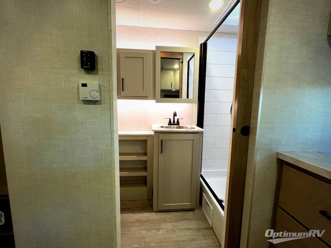 A photo of this 2026 Ember Rv E-Series 22MLQ