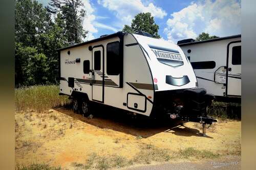 2021 Winnebago Micro Minnie 2108DS in inman SC