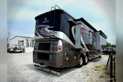 2016 Tiffin Phaeton 44 OH in inman SC