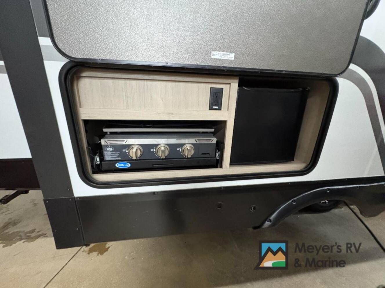A photo of this 2026 Grand Design Imagine 2670MK