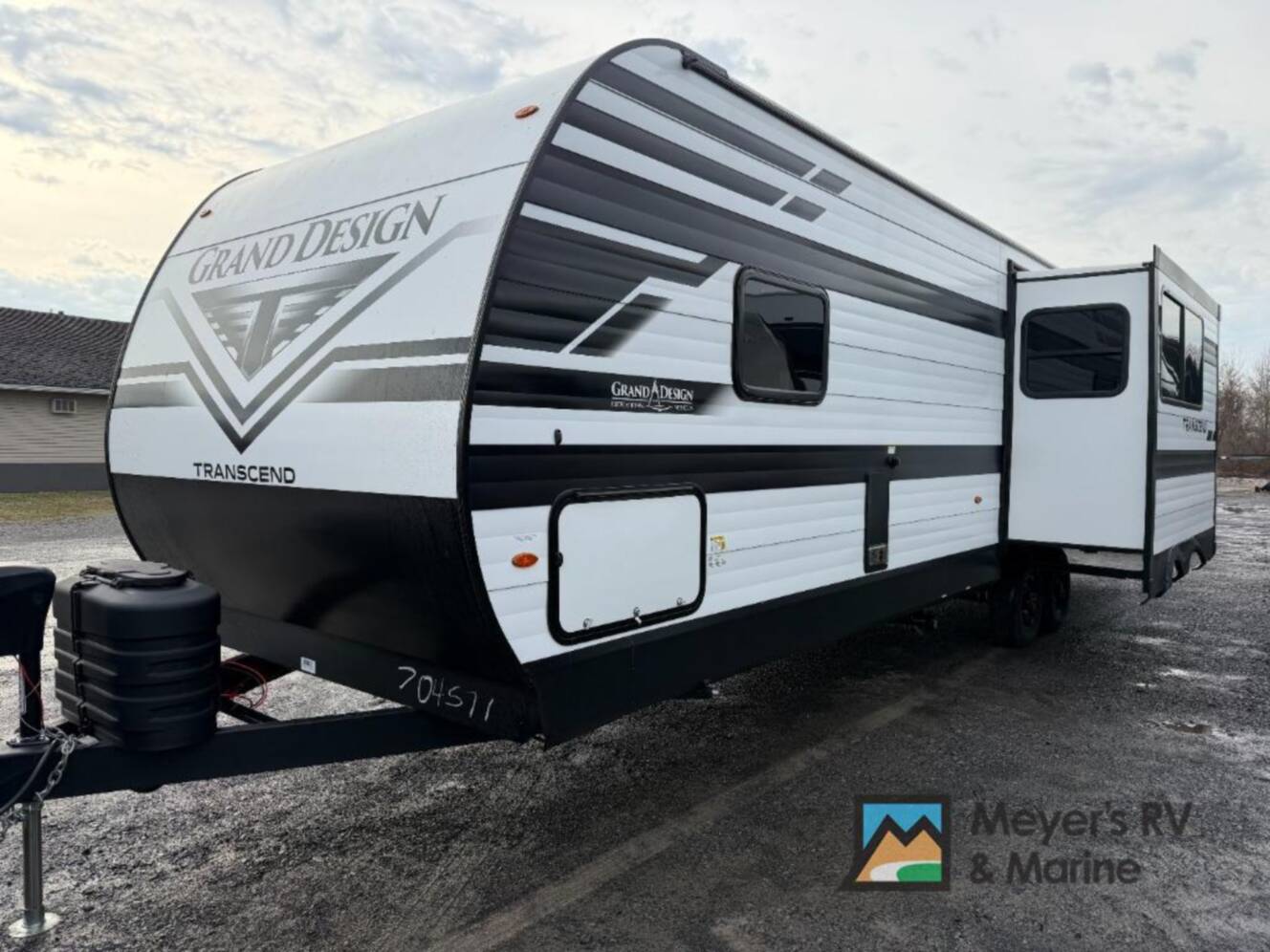 A photo of this 2026 Grand Design Transcend 285RKT