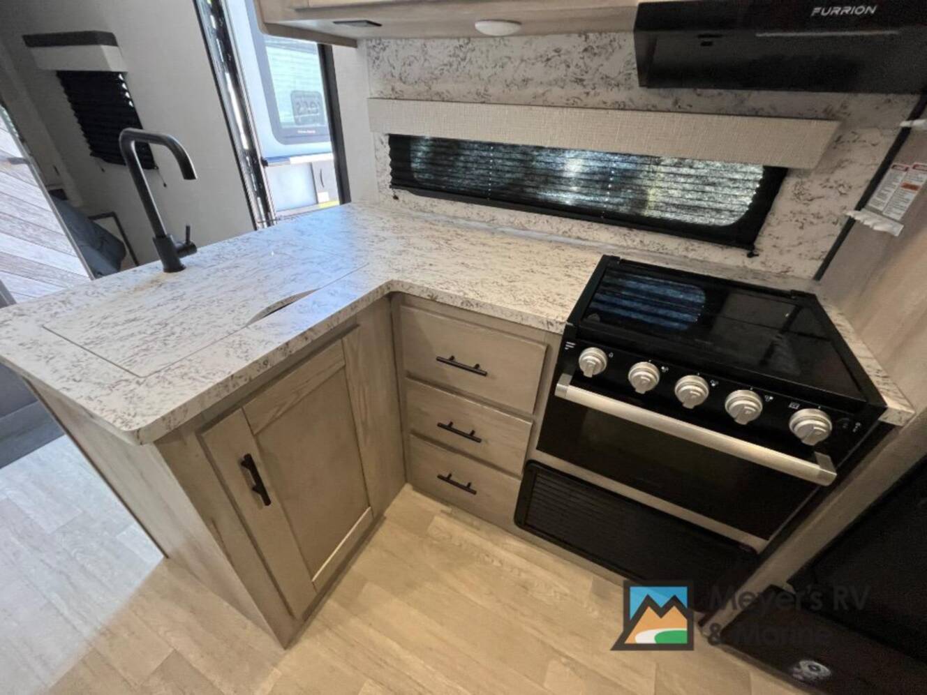 A photo of this 2023 Kz Connect SE C261BHSE