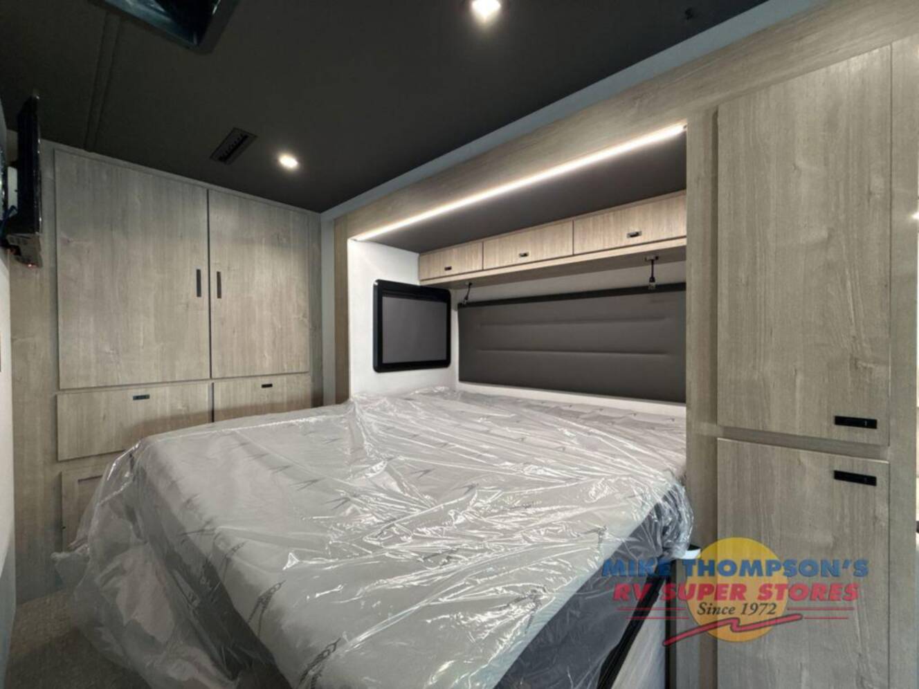 A photo of this 2026 Grand Design Lineage Series M 25FW