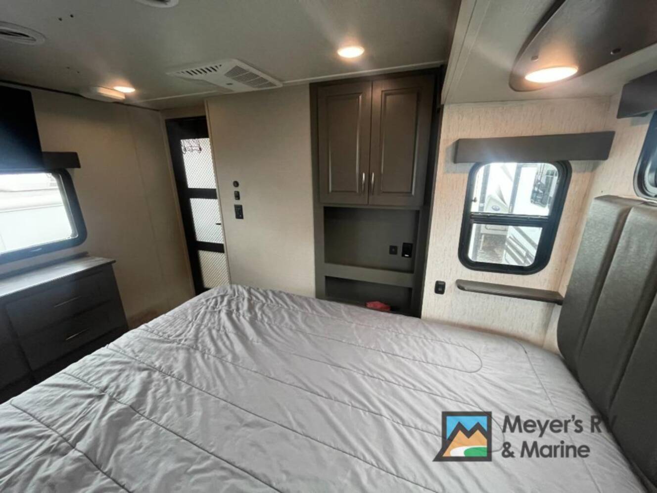 A photo of this 2021 Grand Design Momentum 397TH