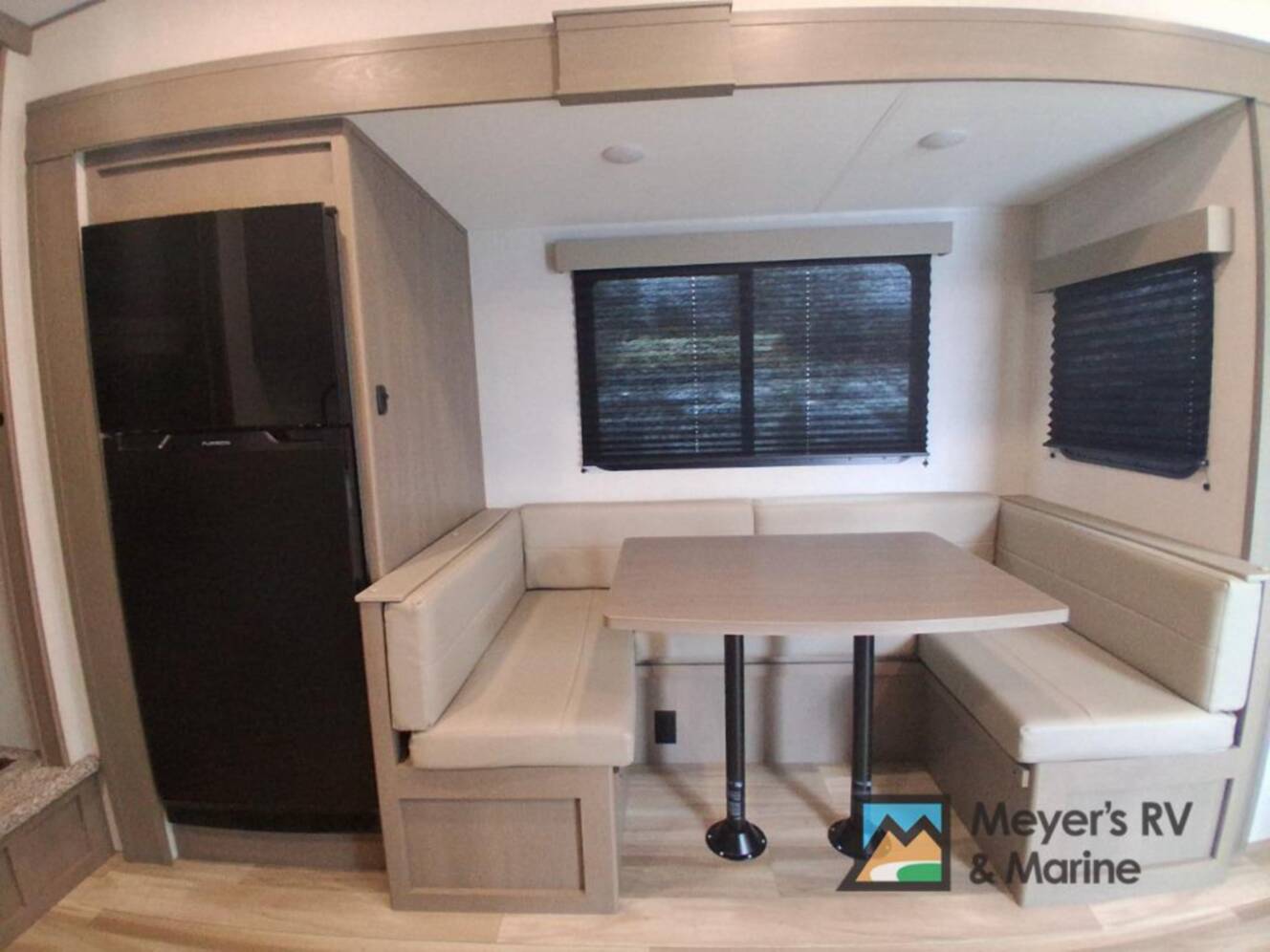 A photo of this 2025 Grand Reflection 27BH
