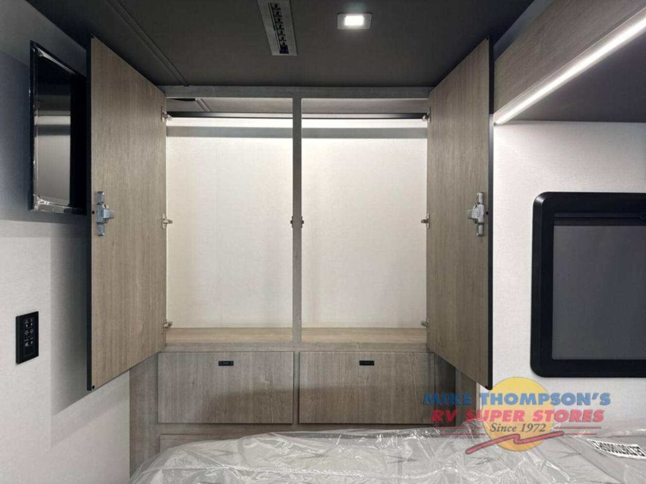 A photo of this 2026 Grand Design Lineage Series M 25FW