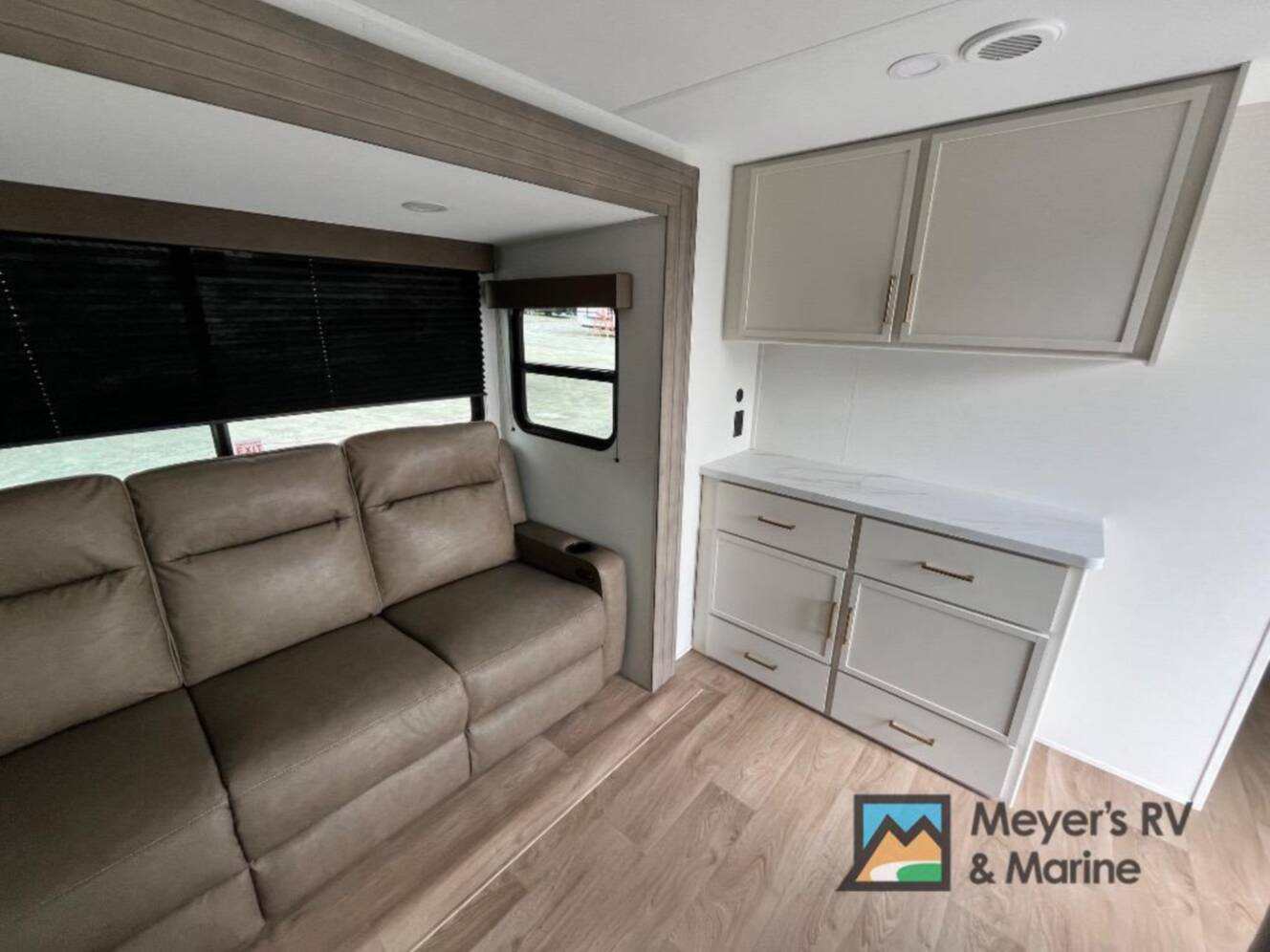A photo of this 2026 Grand Design Transcend Xplor 285RKT