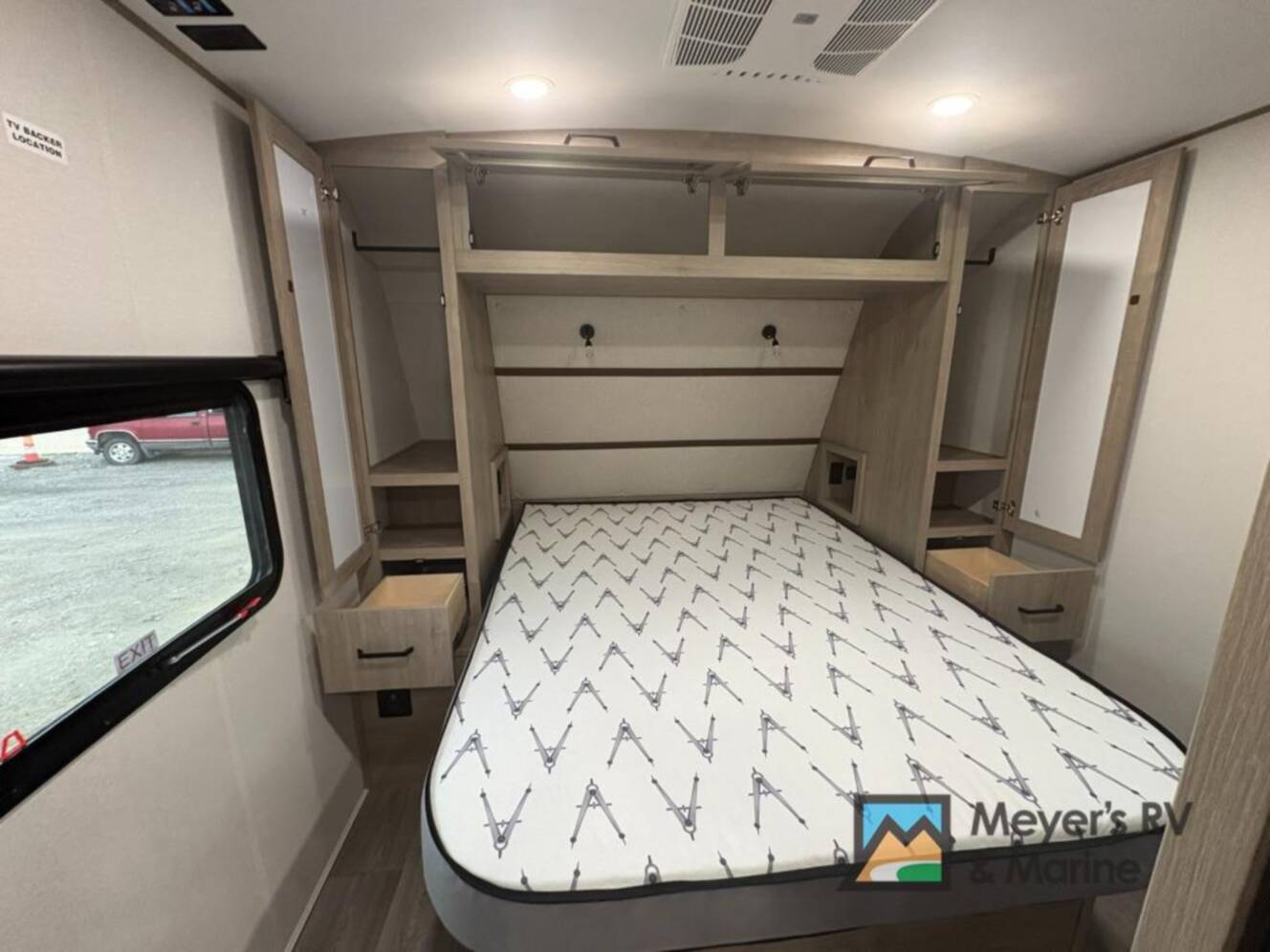 A photo of this 2027 Grand Design Imagine 2800BH