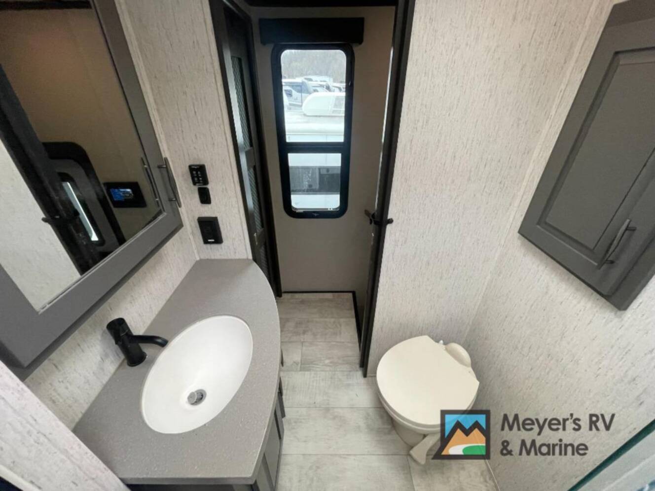 A photo of this 2021 Grand Design Momentum 397TH