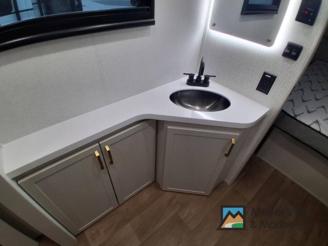 A photo of this 2027 Grand Design Imagine 2500RL