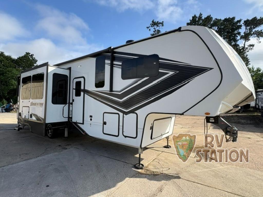 2022 Grand Design Momentum M-Class 351MS in cleveland TX