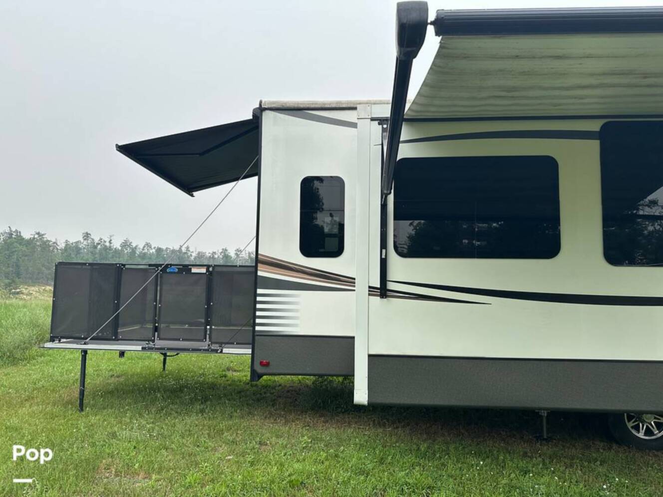 A photo of this 2021 Kz Durango Gold 382MBQ