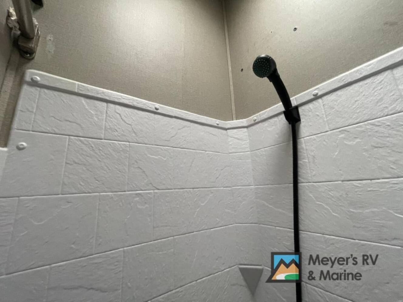 A photo of this 2021 Grand Design Momentum 397TH