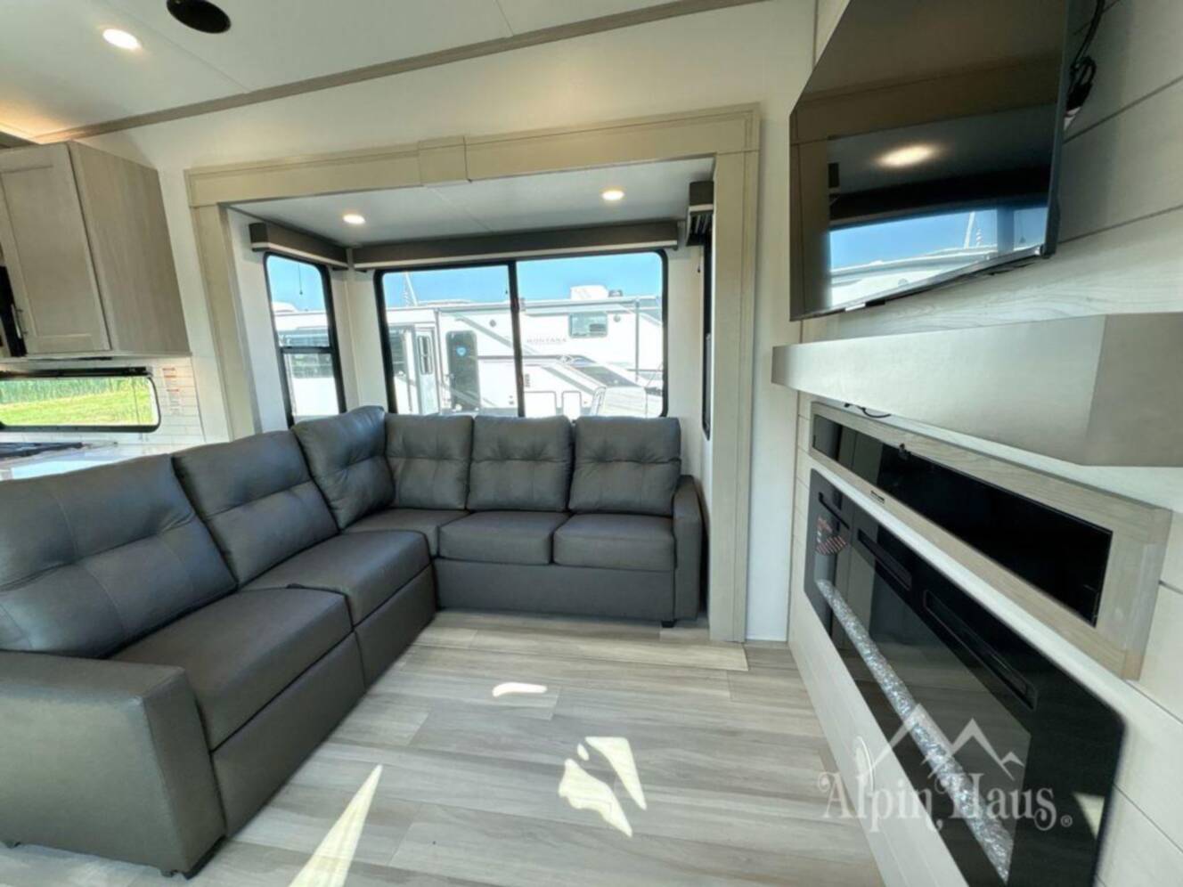 A photo of this 2025 Grand Design Influence 3203GK