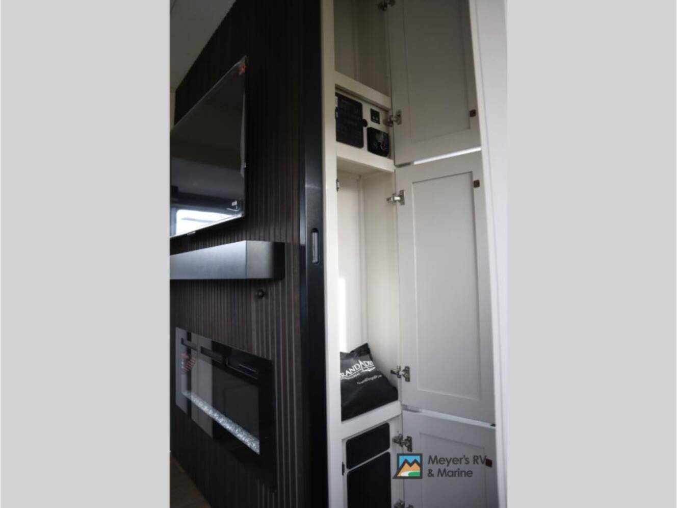 A photo of this 2026 Grand Design Influence 3904BH