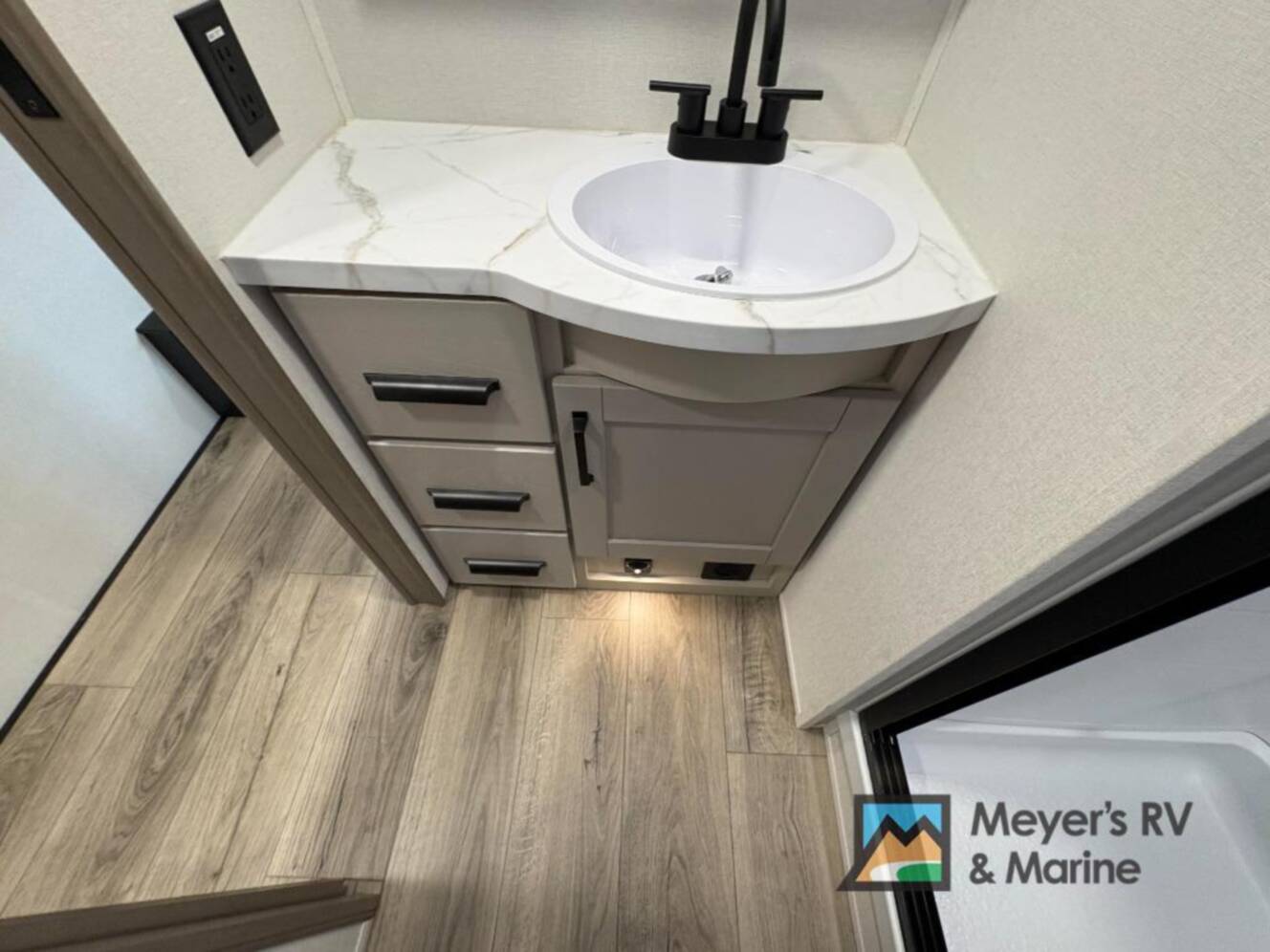A photo of this 2026 Grand Design Reflection 100 Series 24RL