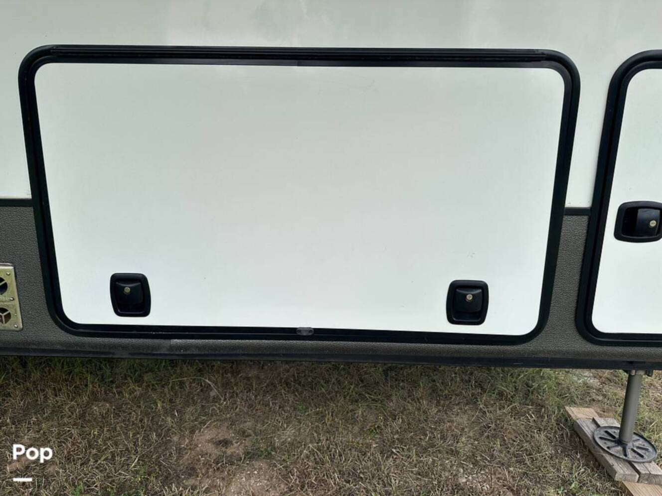 A photo of this 2021 Kz Durango Gold 382MBQ