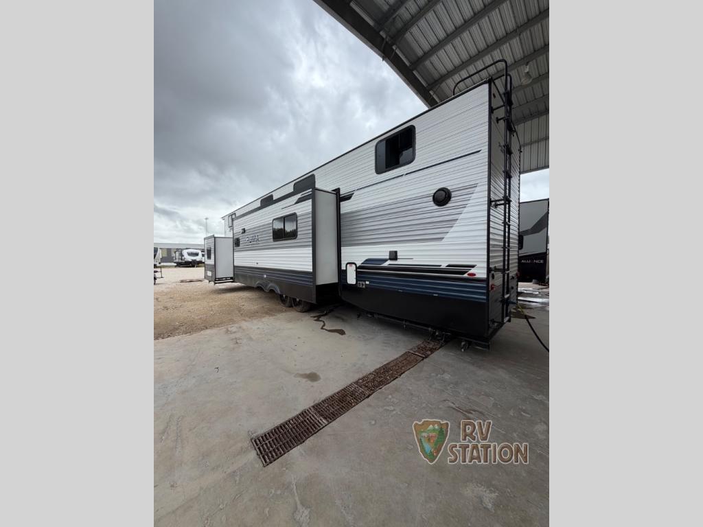 View more photos of this listing