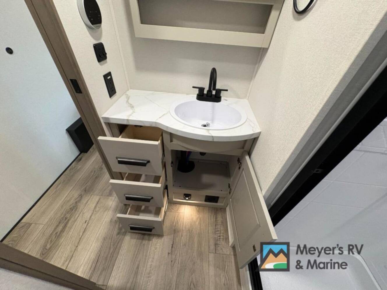 A photo of this 2026 Grand Design Reflection 100 Series 24RL