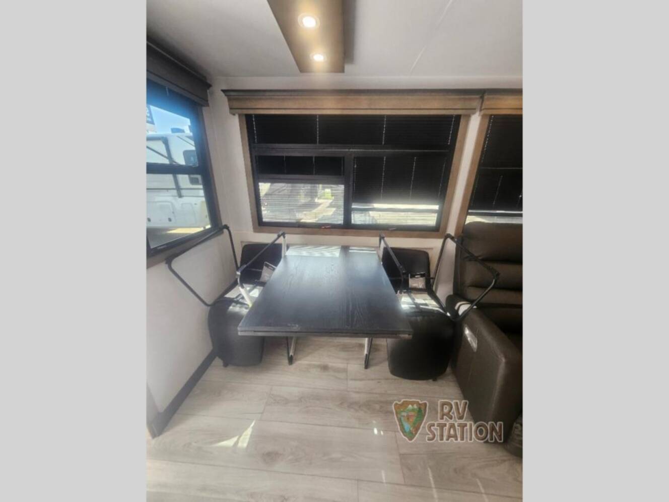 A photo of this 2026 Keystone Rv Montana 3231CK