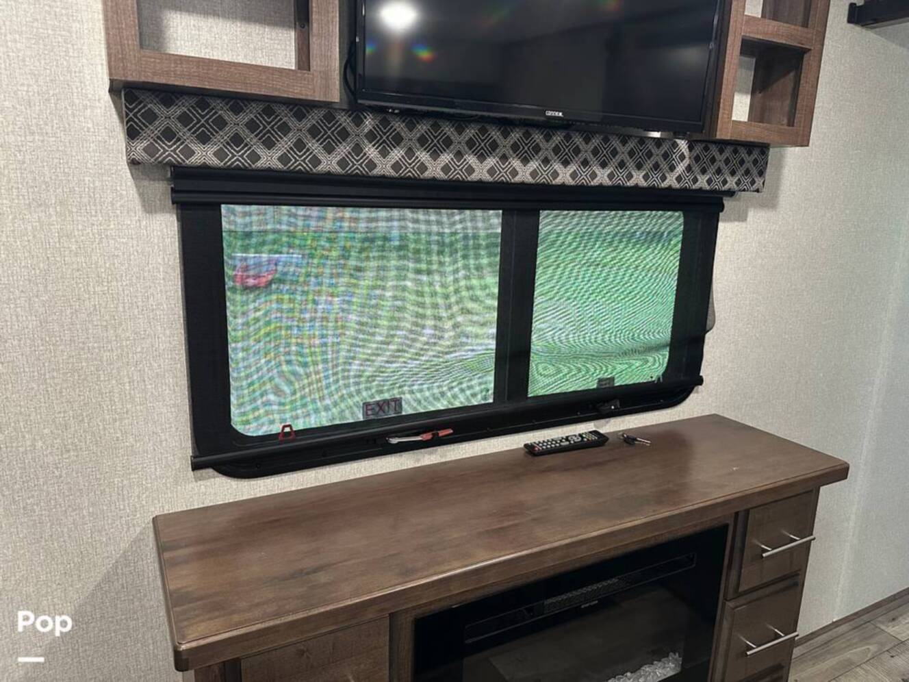 A photo of this 2021 Kz Durango Gold 382MBQ