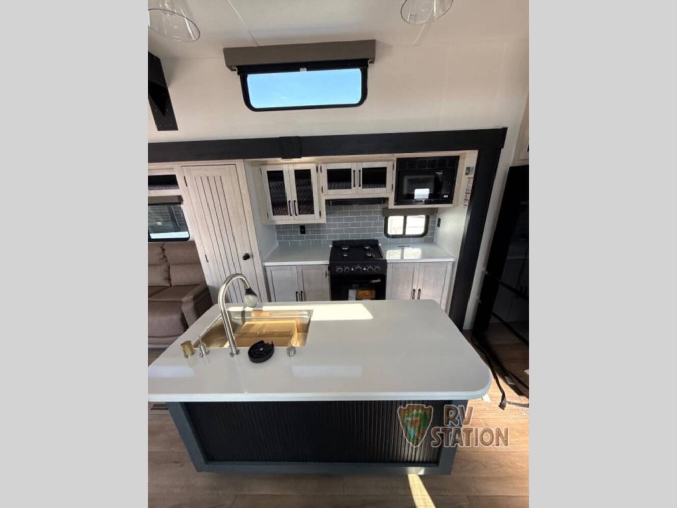 A photo of this 2026 Forest River Rv Puma Vista 420LFT