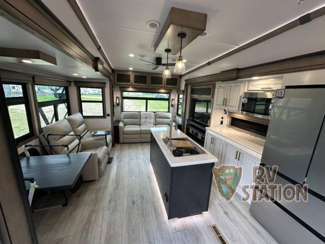 A photo of this 2026 Keystone Rv Montana 3231CK