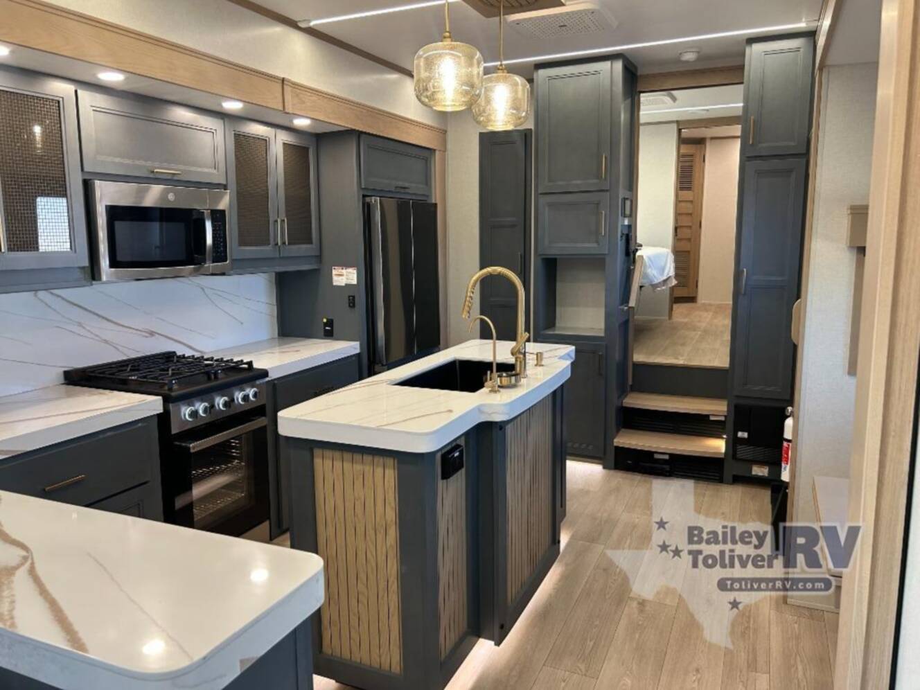A photo of this 2026 Redwood Rv Redwood 415RD