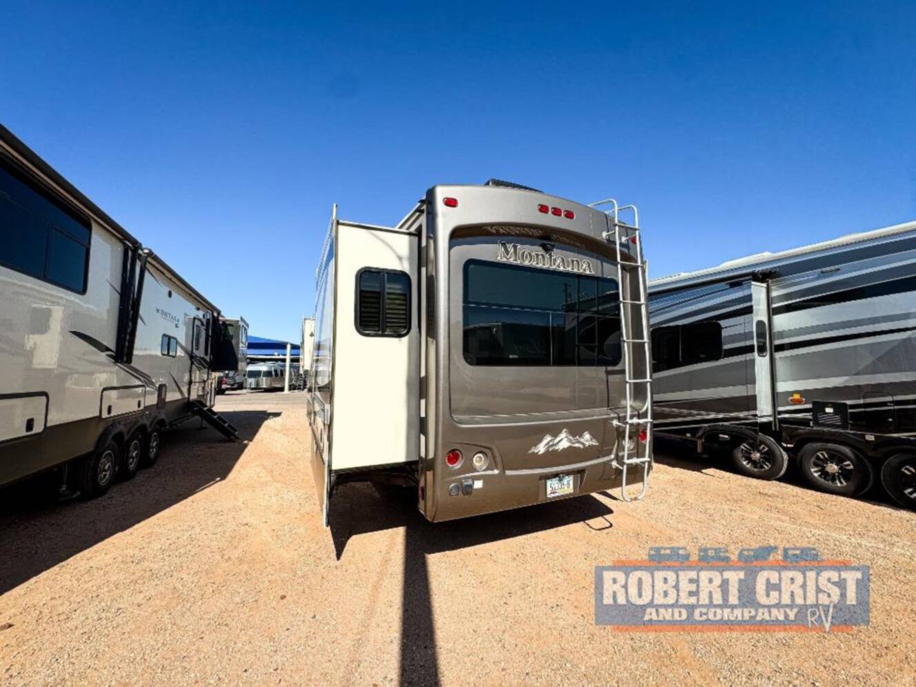 A photo of this 2015 Keystone Rv MONTANA LEGACY 3710FL