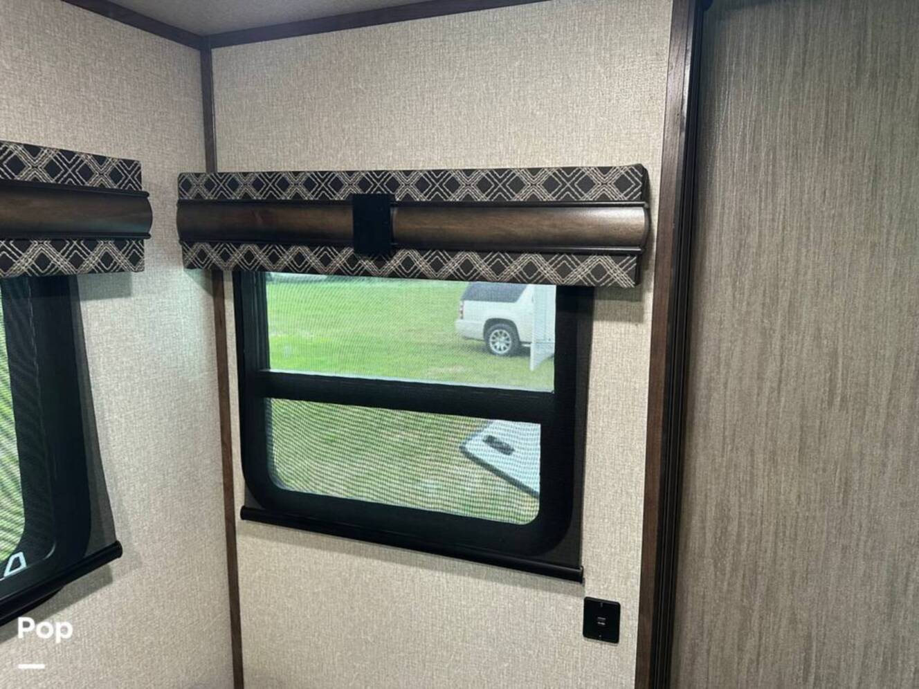 A photo of this 2021 Kz Durango Gold 382MBQ