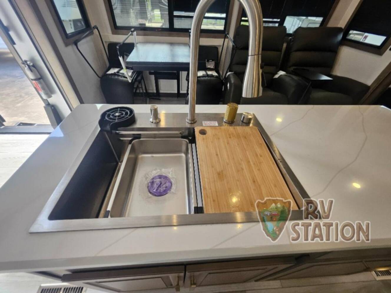 A photo of this 2026 Keystone Rv Montana 3231CK