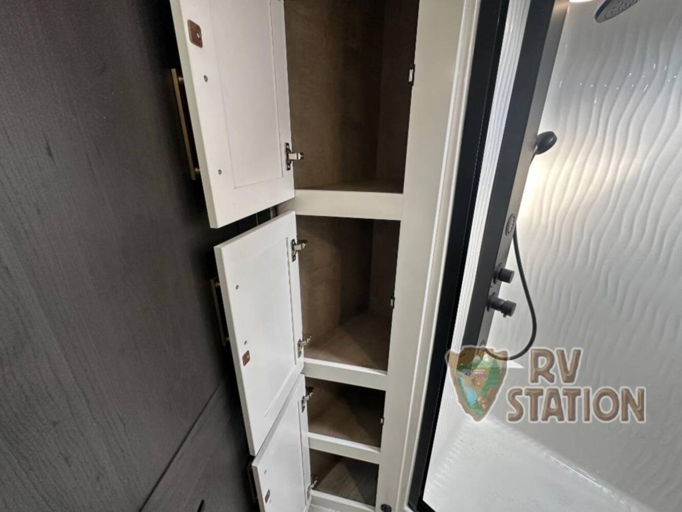 A photo of this 2026 Keystone Rv Montana 3231CK
