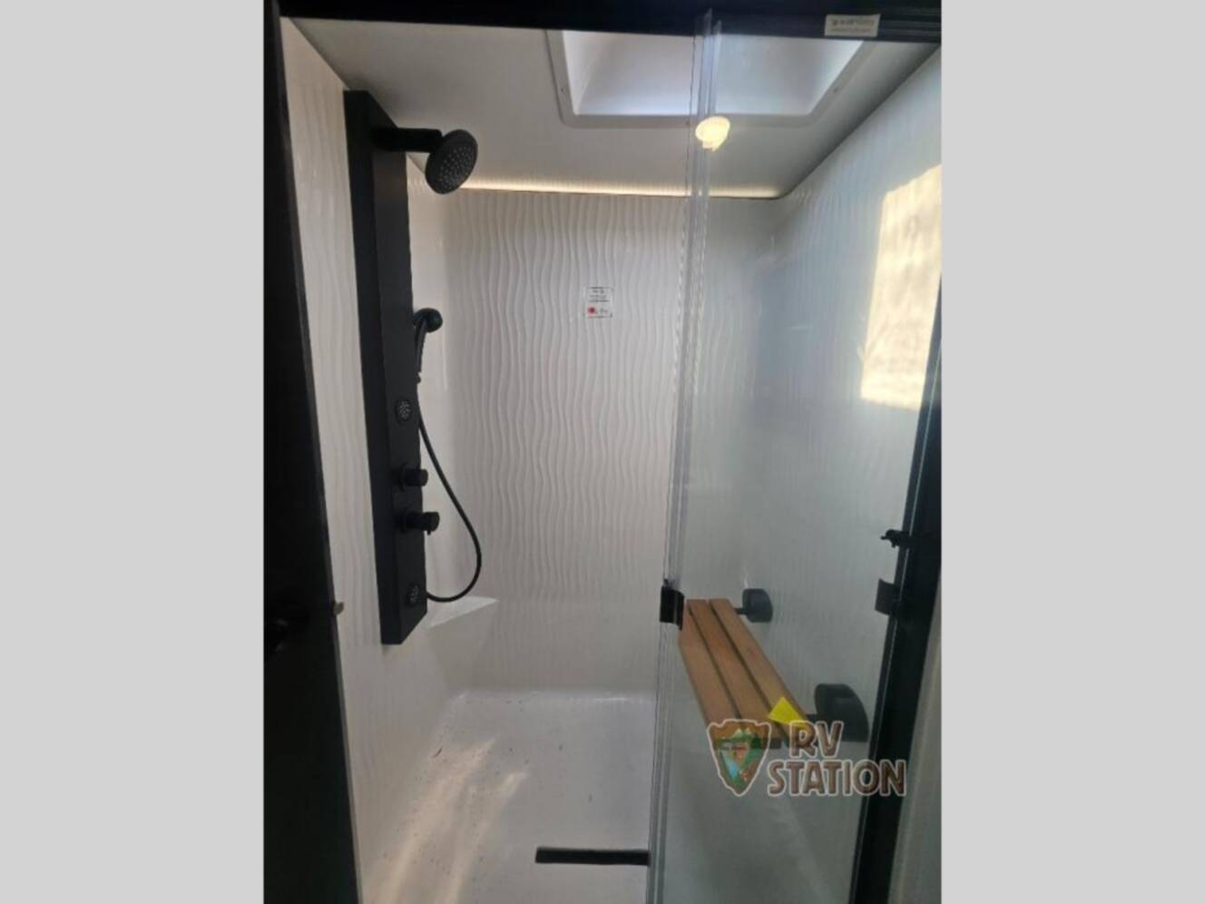 A photo of this 2026 Keystone Rv Montana 3231CK