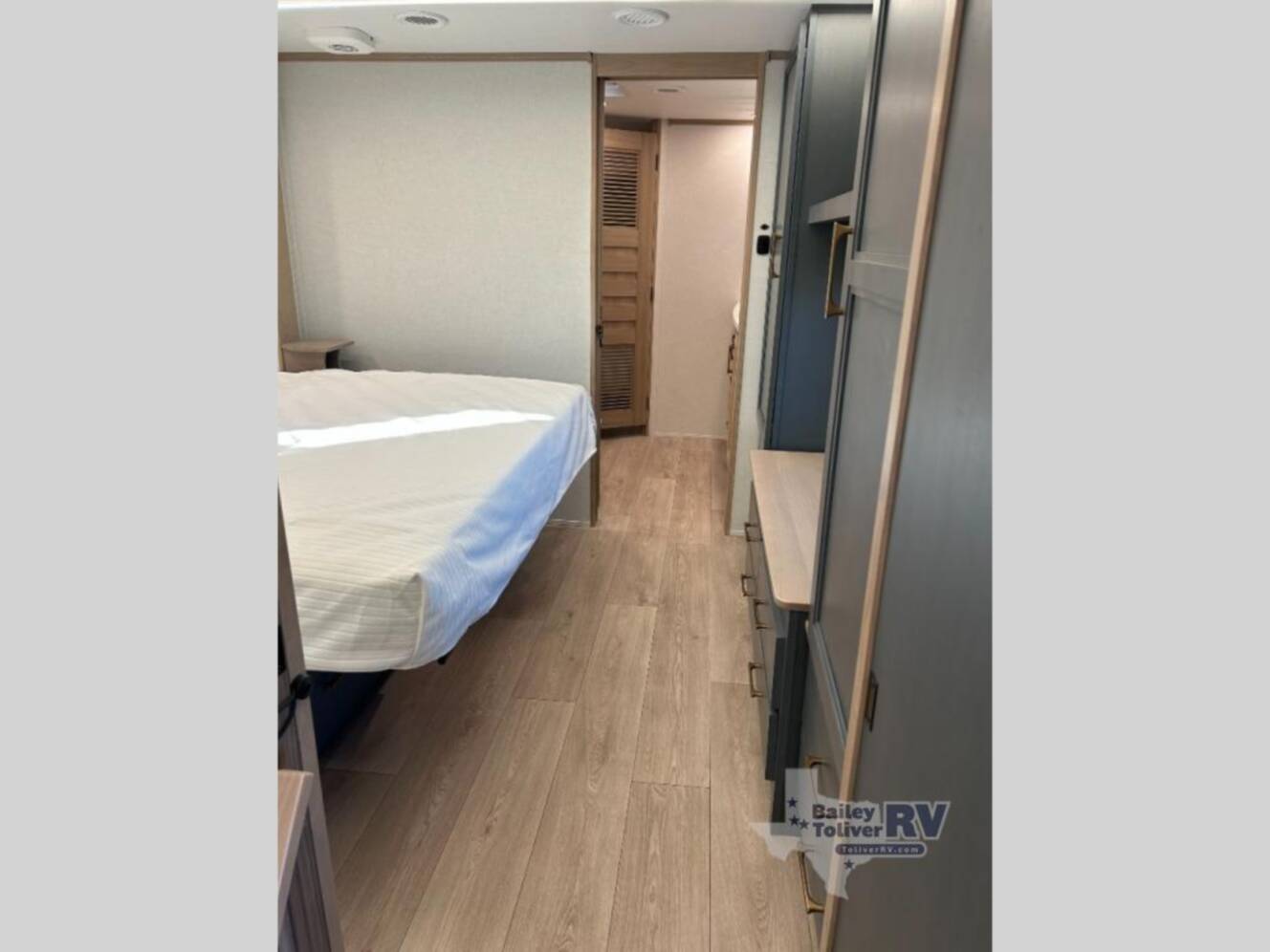 A photo of this 2026 Redwood Rv Redwood 415RD