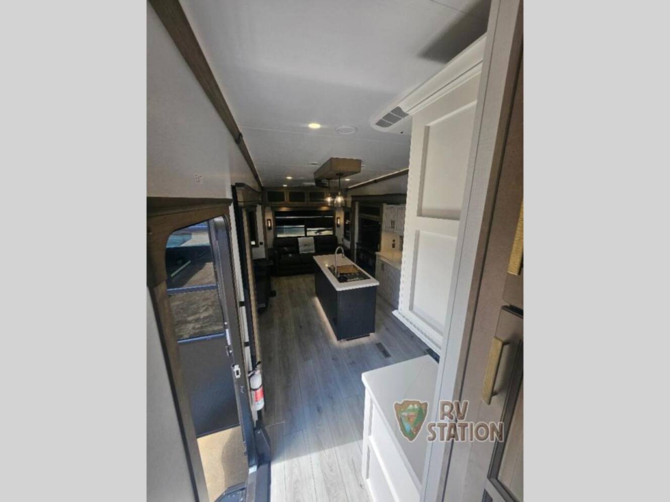 A photo of this 2026 Keystone Rv Montana 3231CK