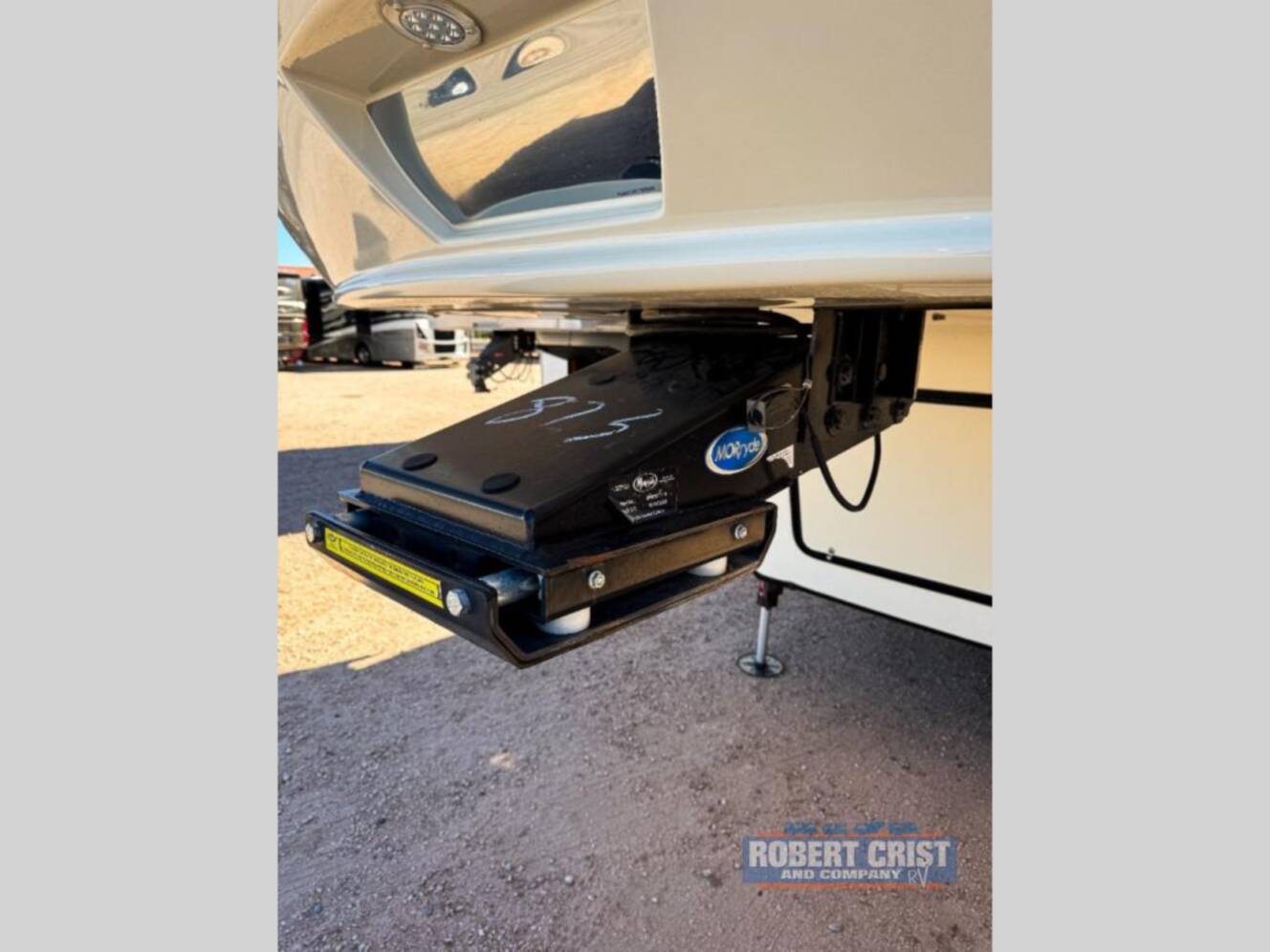 A photo of this 2015 Keystone Rv MONTANA LEGACY 3710FL
