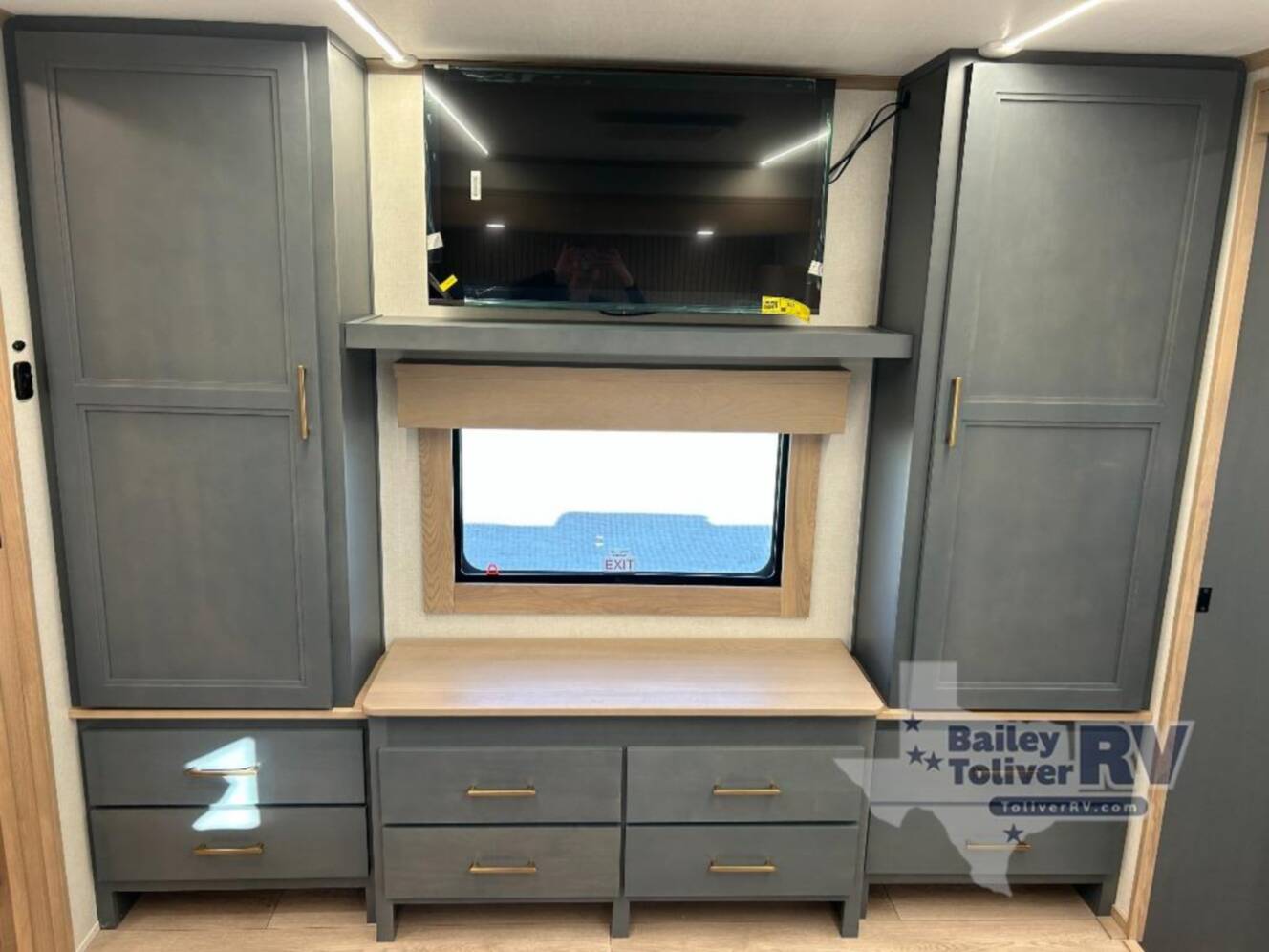 A photo of this 2026 Redwood Rv Redwood 415RD