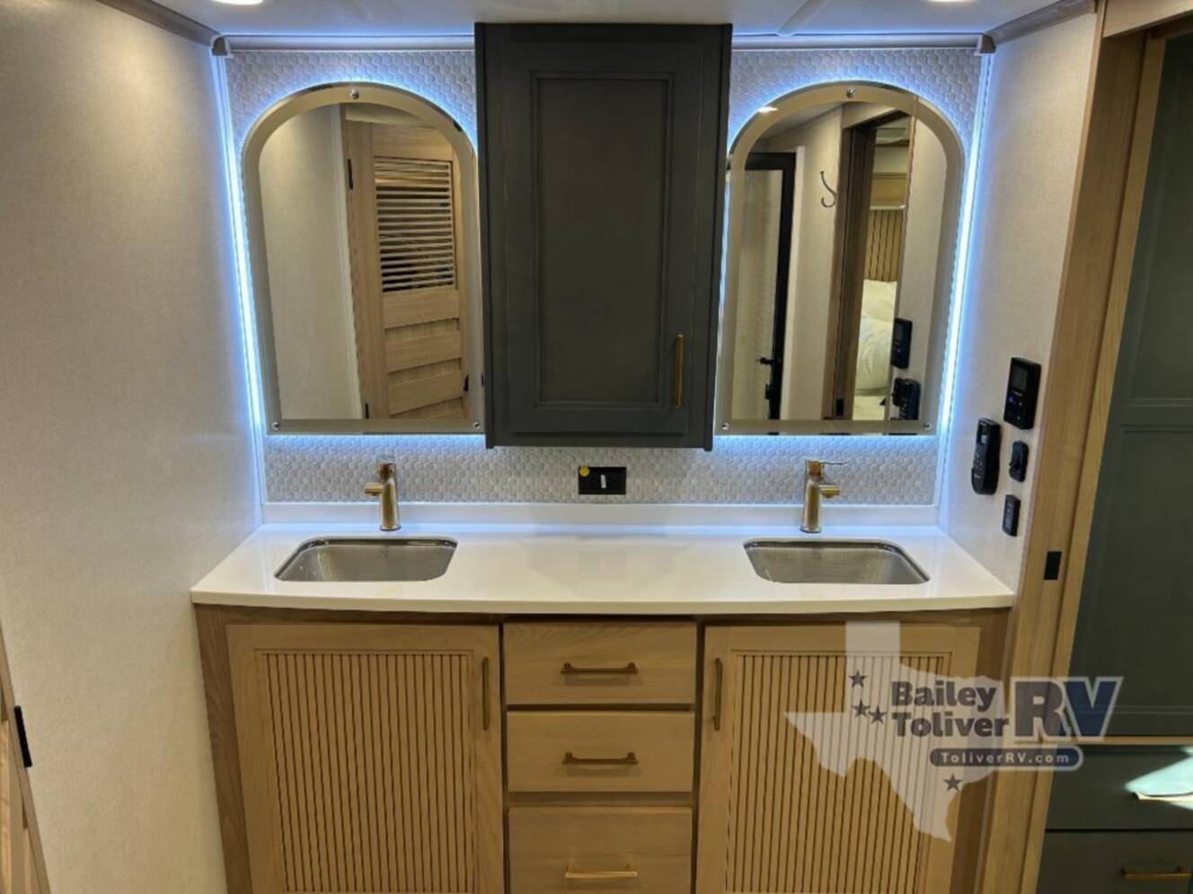 A photo of this 2026 Redwood Rv Redwood 415RD