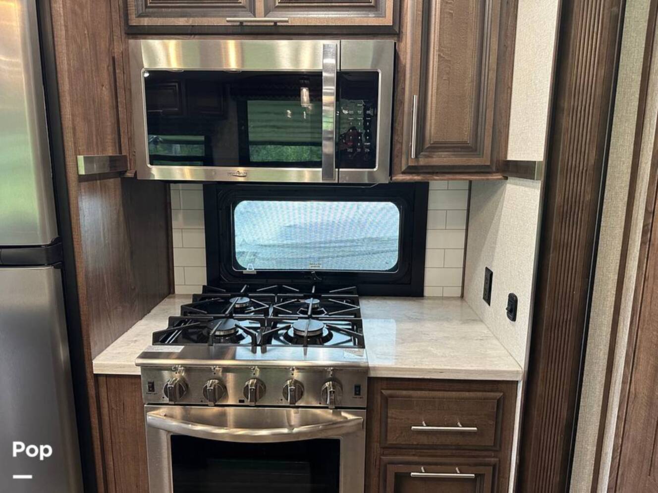 A photo of this 2021 Kz Durango Gold 382MBQ