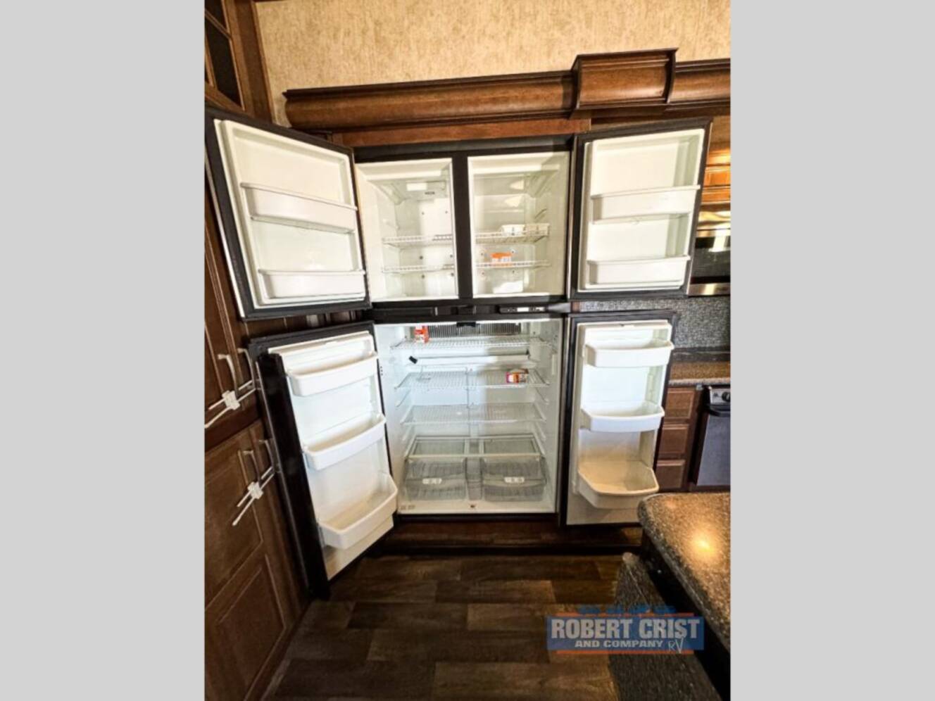 A photo of this 2015 Keystone Rv MONTANA LEGACY 3710FL