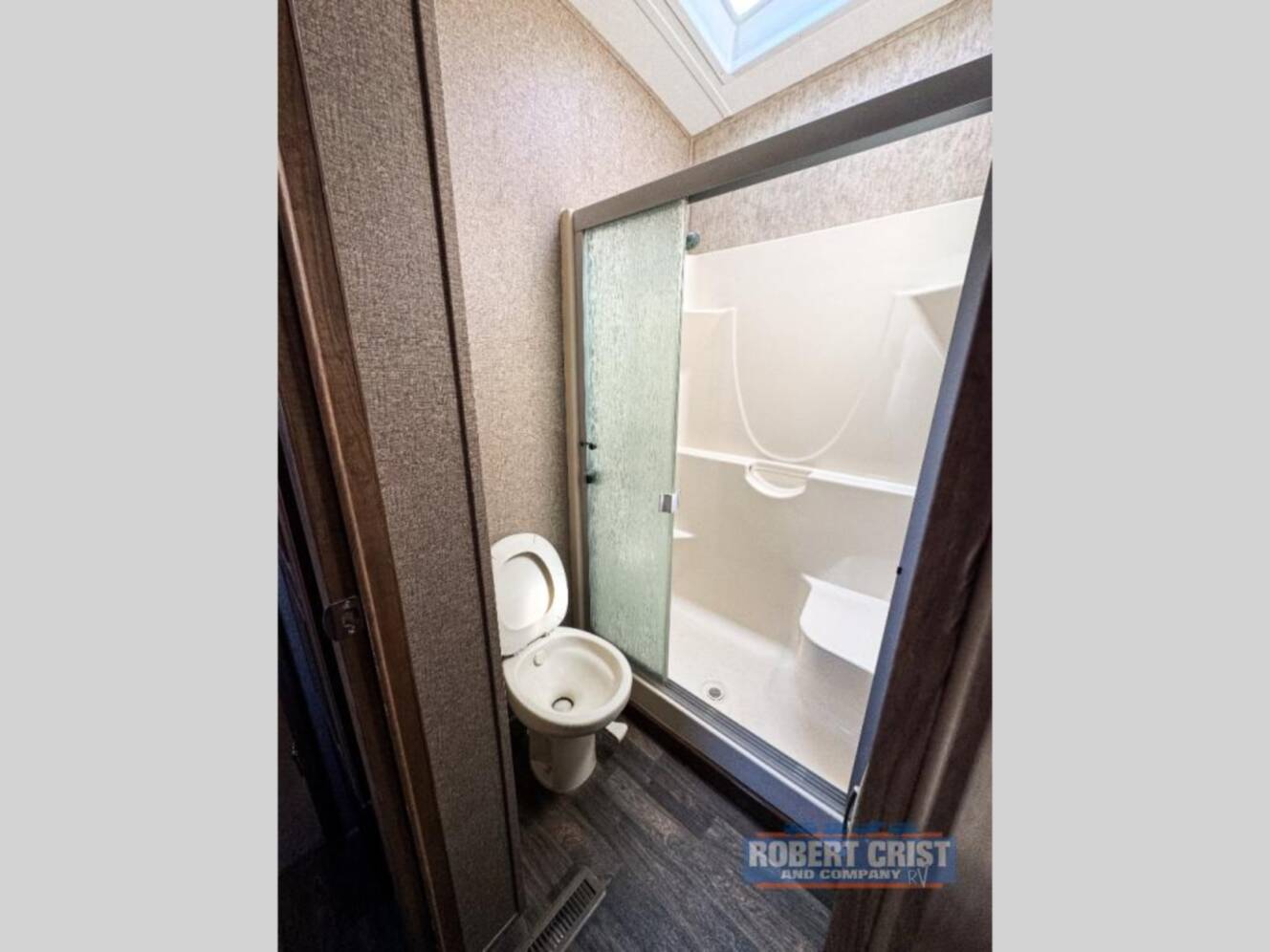 A photo of this 2015 Keystone Rv MONTANA LEGACY 3710FL