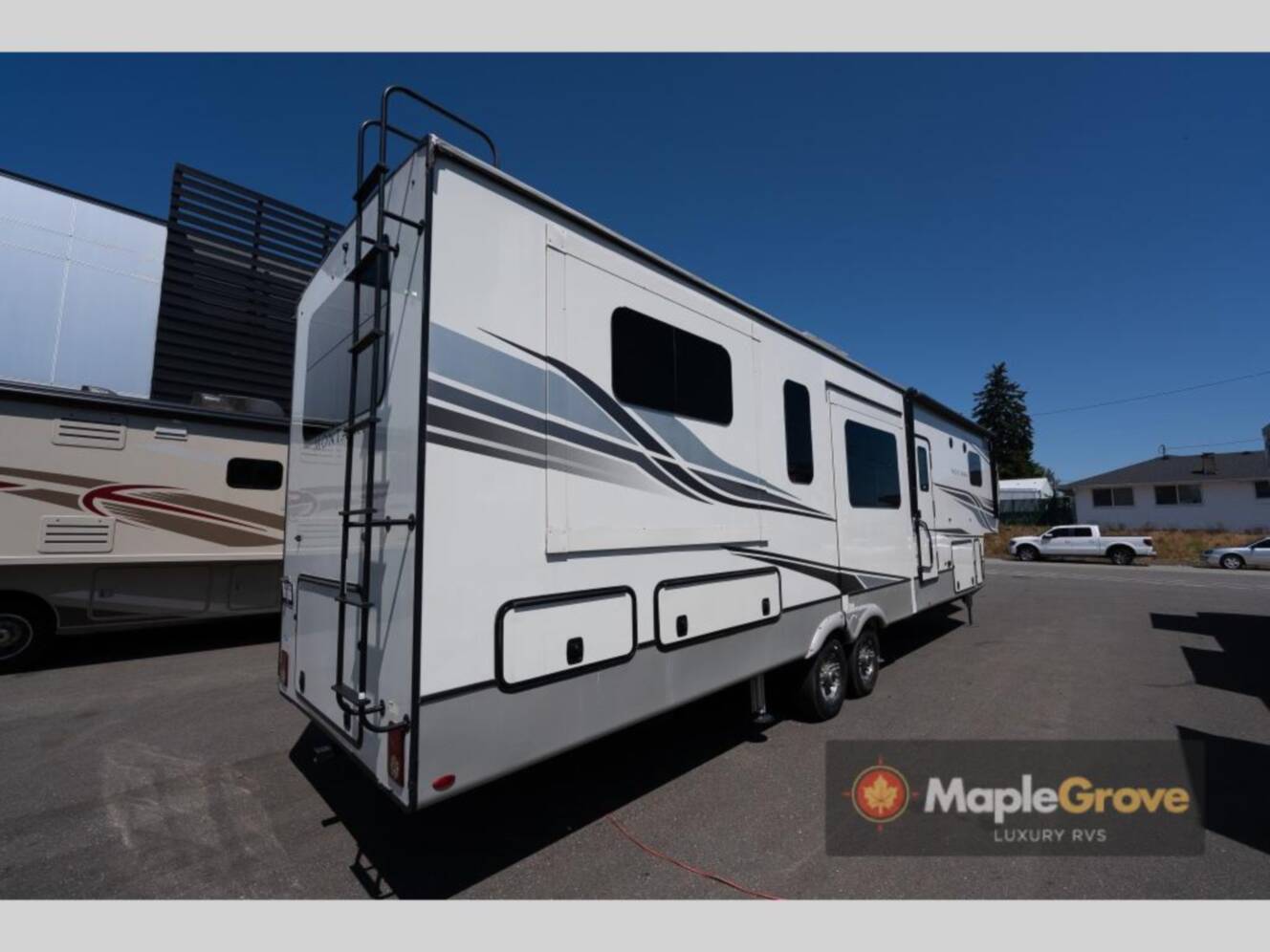 A photo of this 2022 Keystone Rv Montana 3791RD