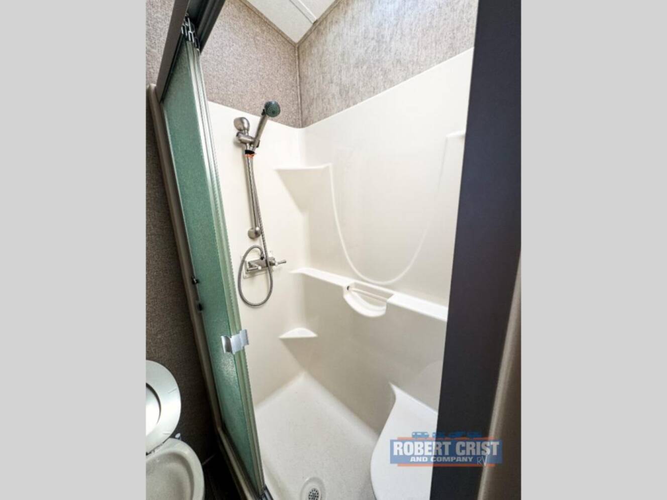 A photo of this 2015 Keystone Rv MONTANA LEGACY 3710FL