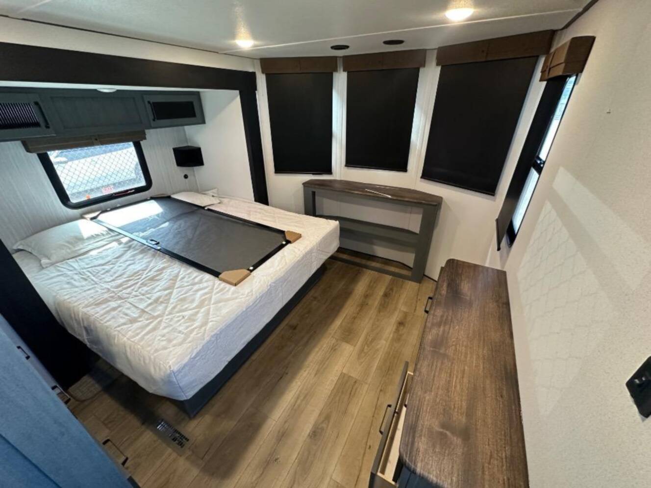 A photo of this 2026 Forest River Rv Puma Vista 420LFT