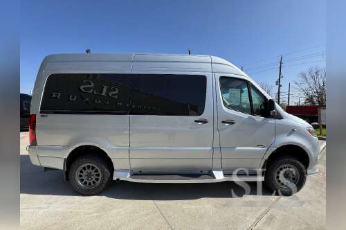 2026 Midwest Automotive Designs Luxe Cruiser D4 AWD in houston TX