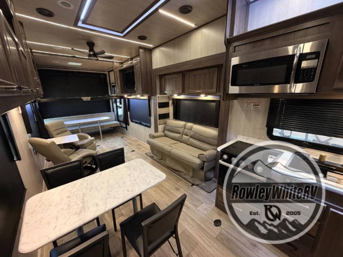 A photo of this 2026 Genesis Supreme Genesis Supreme 40CRXL