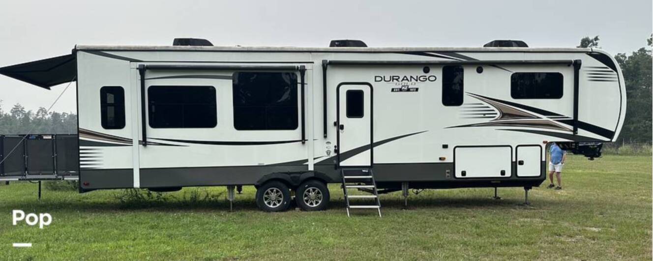 A photo of this 2021 Kz Durango Gold 382MBQ