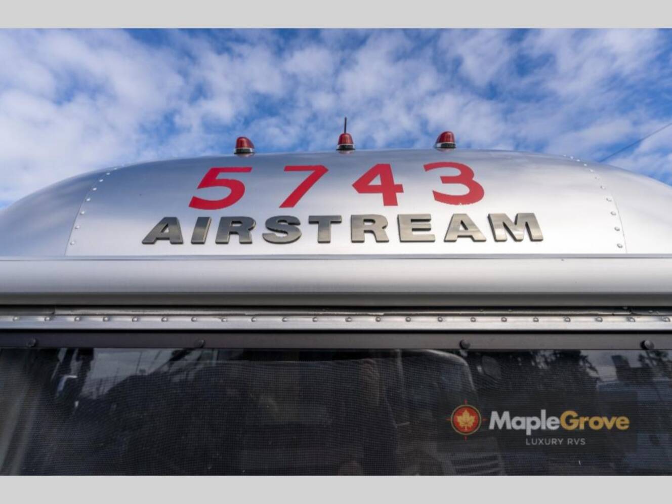 A photo of this 2015 Airstream Flying Cloud 25FB
