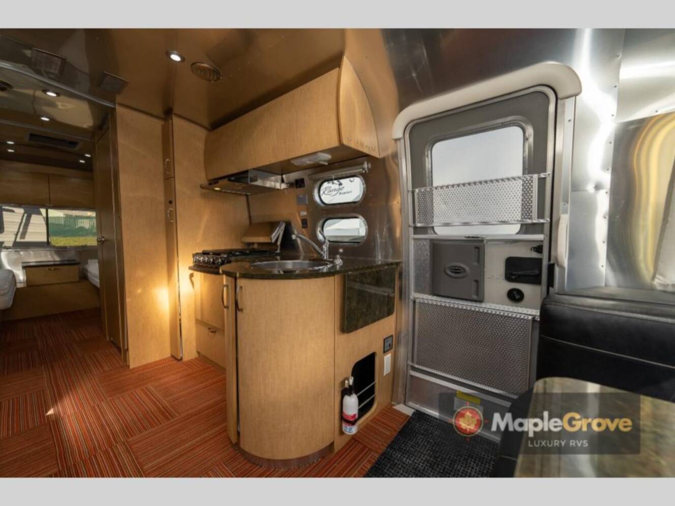 A photo of this 2015 Airstream Flying Cloud 25FB